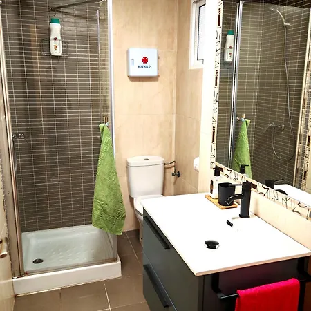 Apartment Marqplace Free Parking And Ac Alicante
